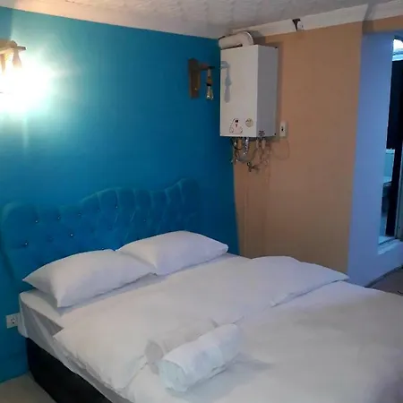 Taksim Nefti * Provincia di Istanbul